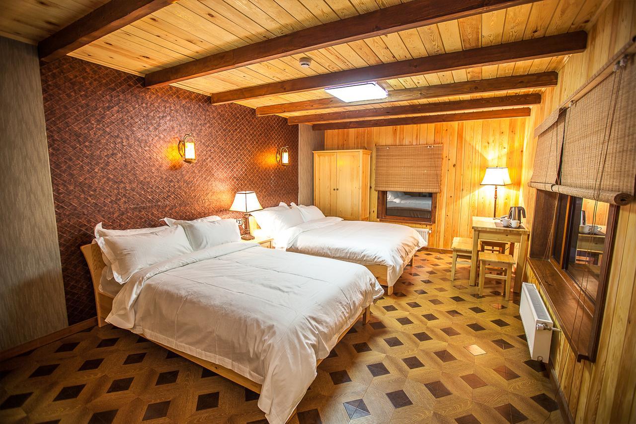 Resort World Terelj Hotel ウランバートル エクステリア 写真